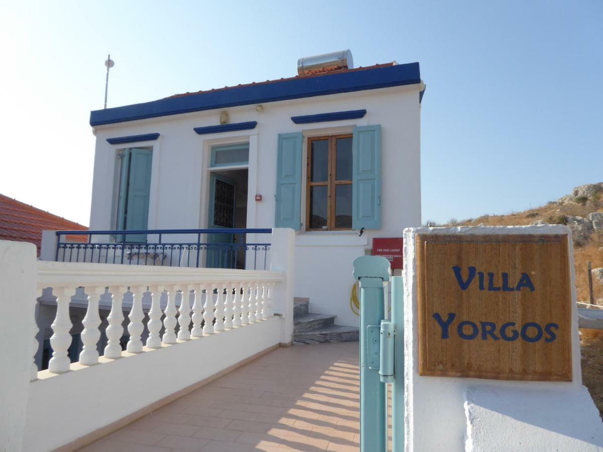 Villa Yorgos Chalki Town Екстер'єр фото